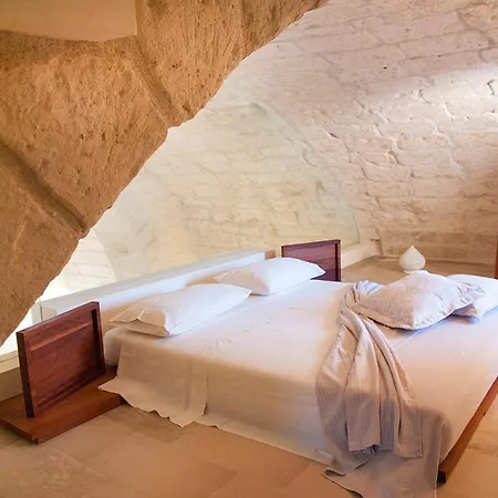 Masseria La Millenaria * San Foca